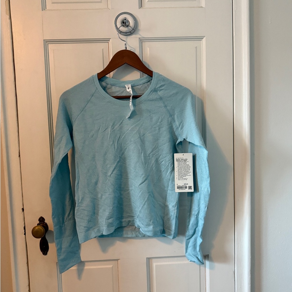 NWT Lululemon swiftly tech long sleeve